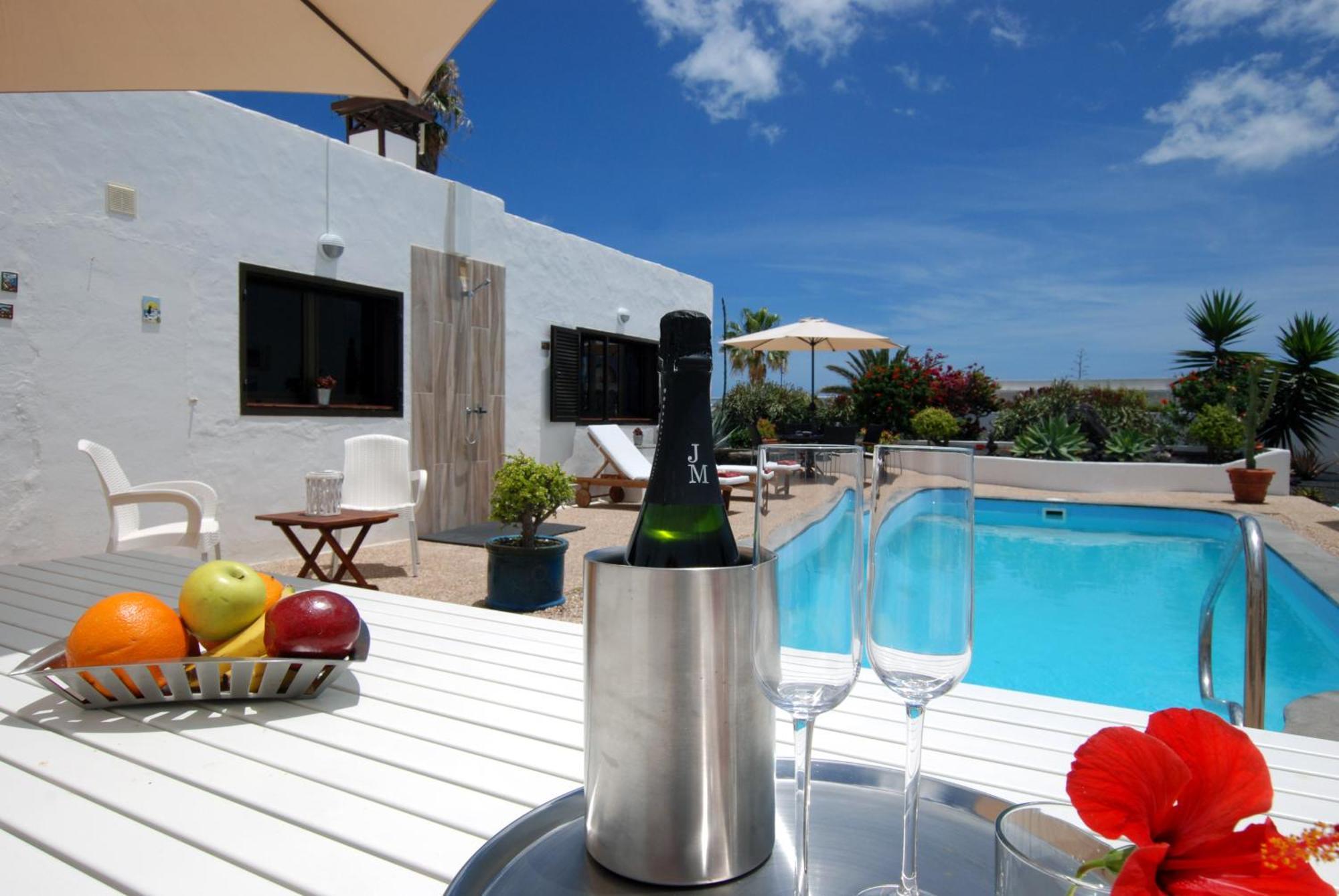Casa Azmira Del Mar Villa Guatiza Bagian luar foto